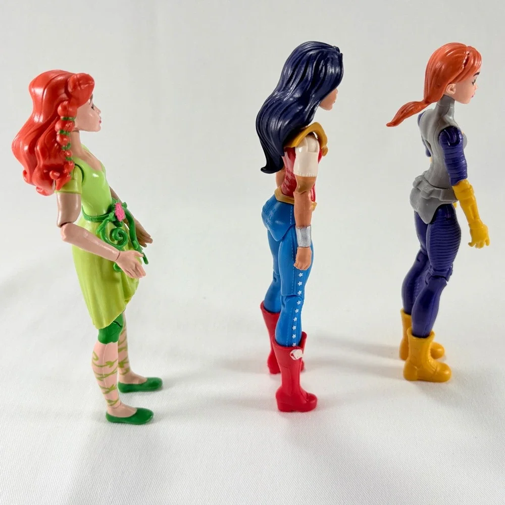 Mattel DC Super Hero Girls Action Figures 6in Wonder Woman Poinson‎ Ivy Batgirl
